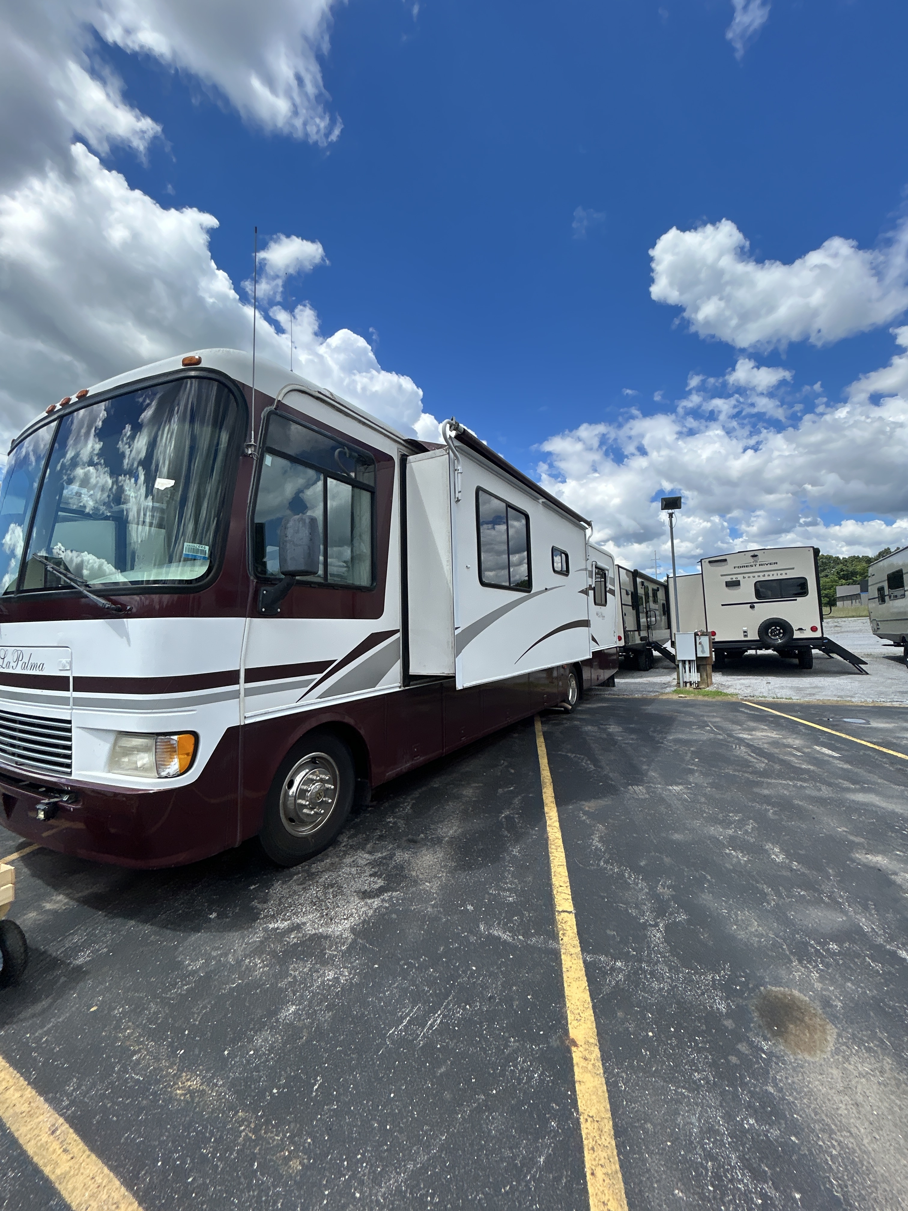 1999 Monaco La Palma Series 36G in jones MI