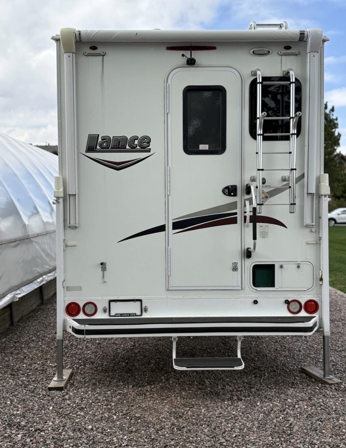 2020 Lance 1062 TRUCK CAMPER in littleton CO
