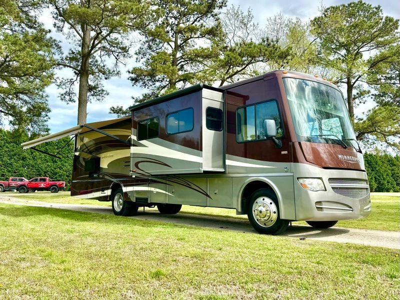 2014 Winnebago Sightseer Series 35G RV