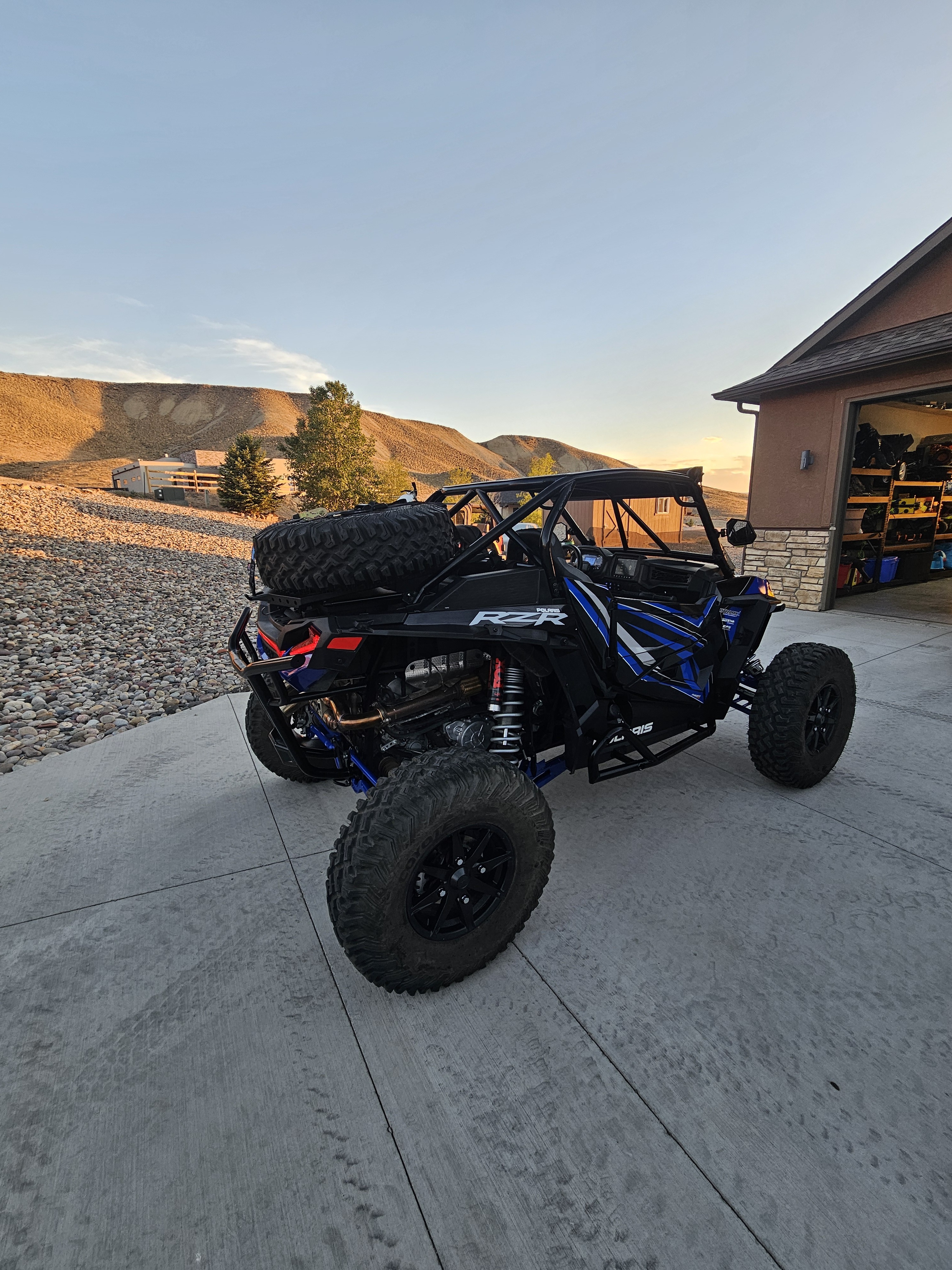 2019 Polaris RZR® TURBO S LIFTED LIME LE in palisade CO