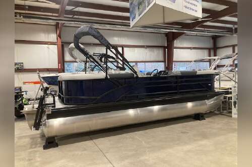 2026 Bennington 22 S-ONE STERN RADIUS BLUE 22 SSR in green lake township MI