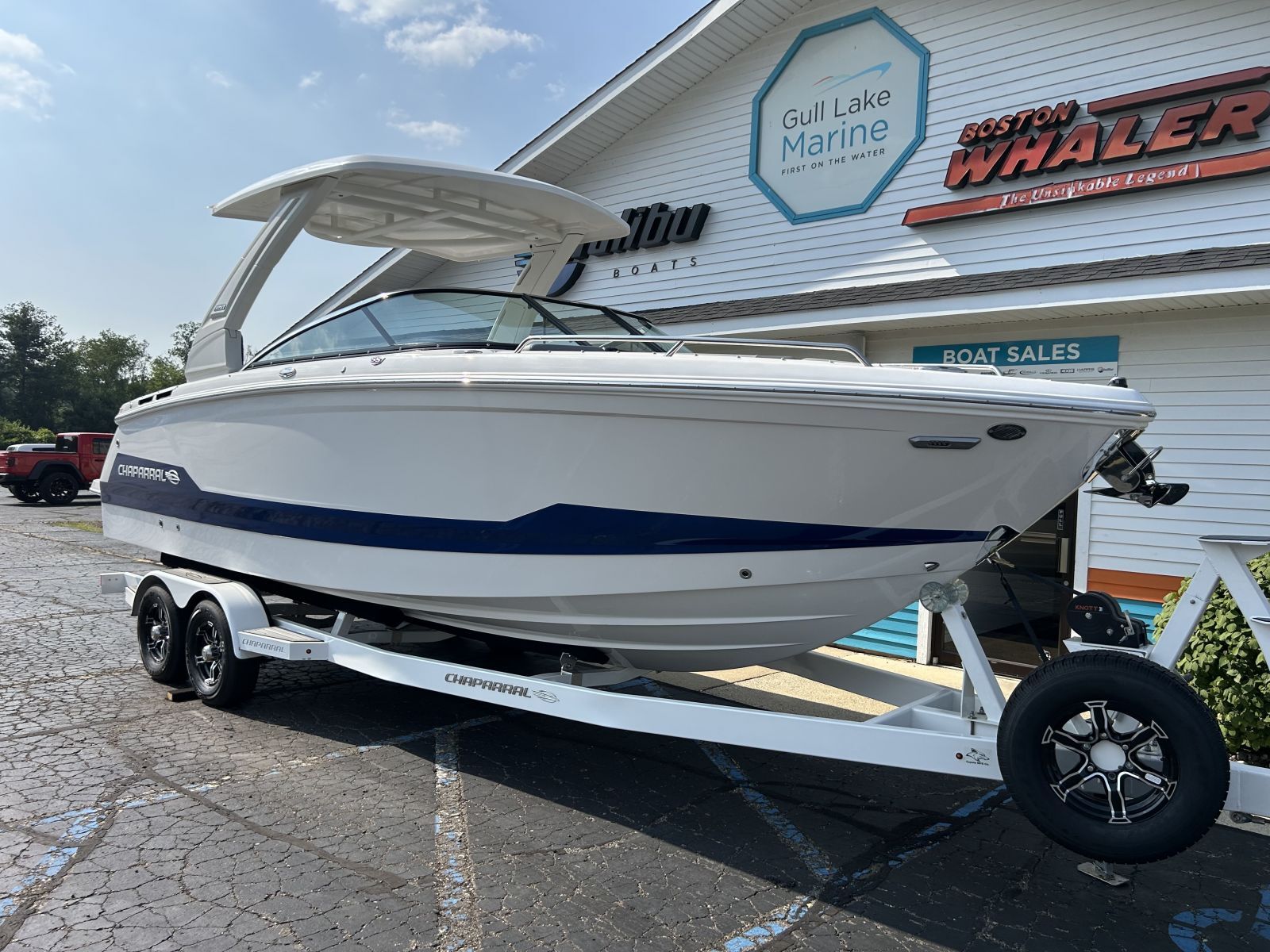 2025 Chaparral 2870 SSX 347 in coopersville MI