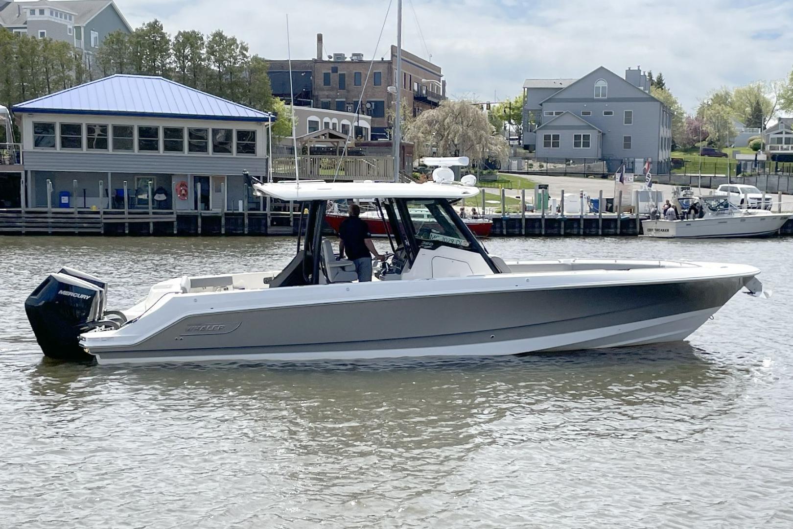 2025 Boston Whaler 360 Outrage in coopersville MI