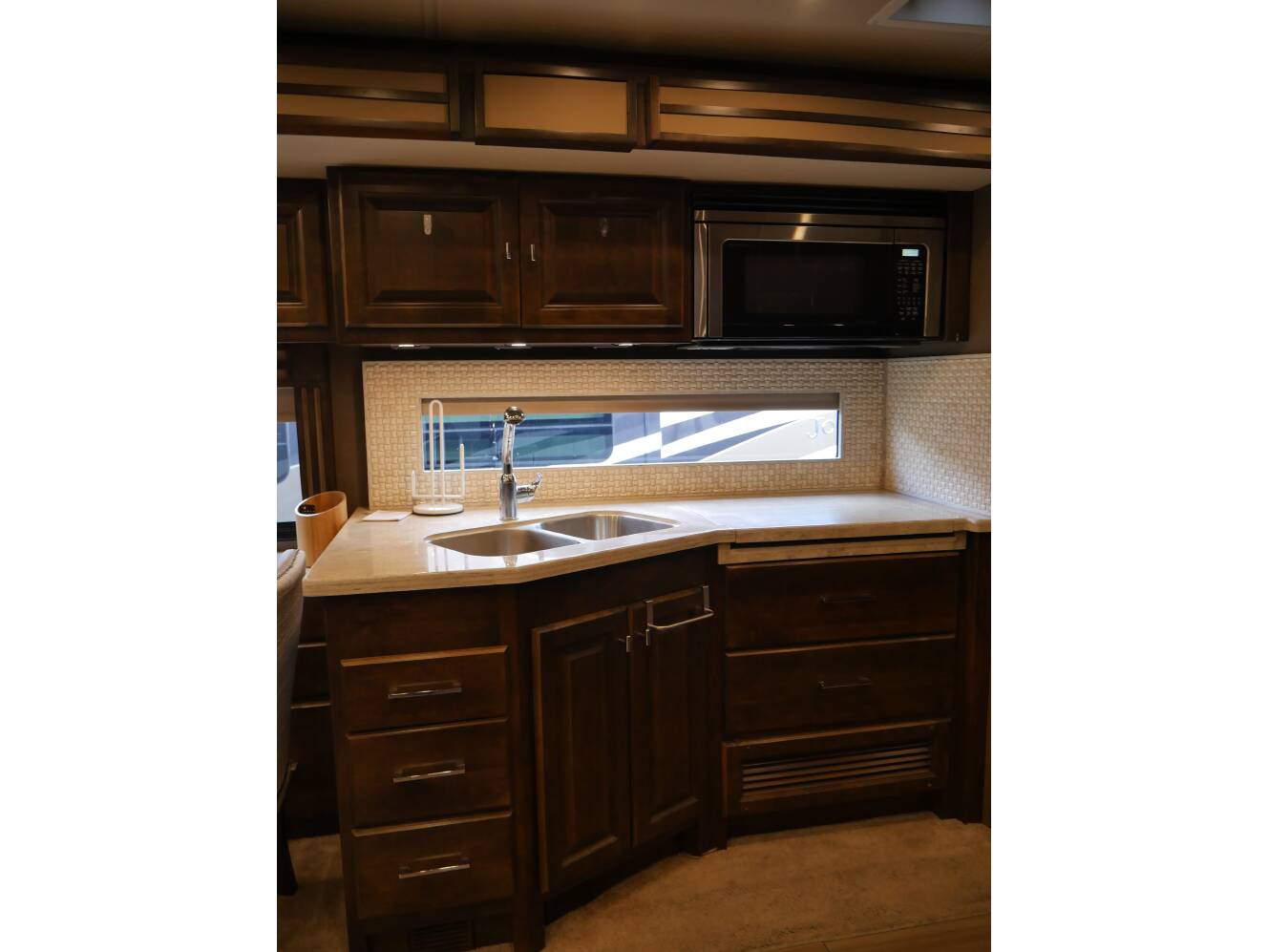 A photo of this 2019 Tiffin Motorhomes ALLEGRO 33AA