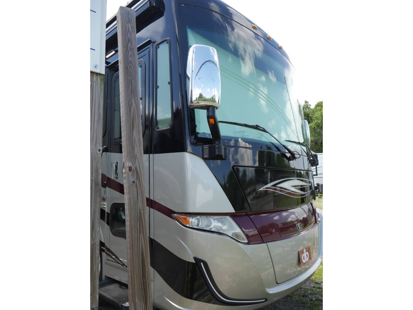 A photo of this 2019 Tiffin Motorhomes ALLEGRO 33AA