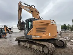 2018 CASE CX245D