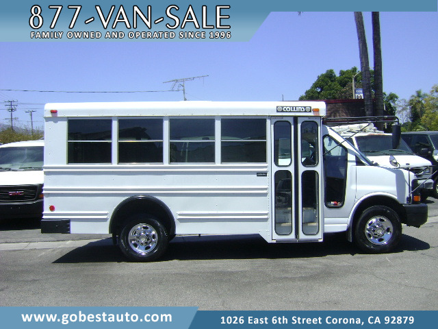 2006 CHEVROLET EXPRESS G3500 in Corona, CA
