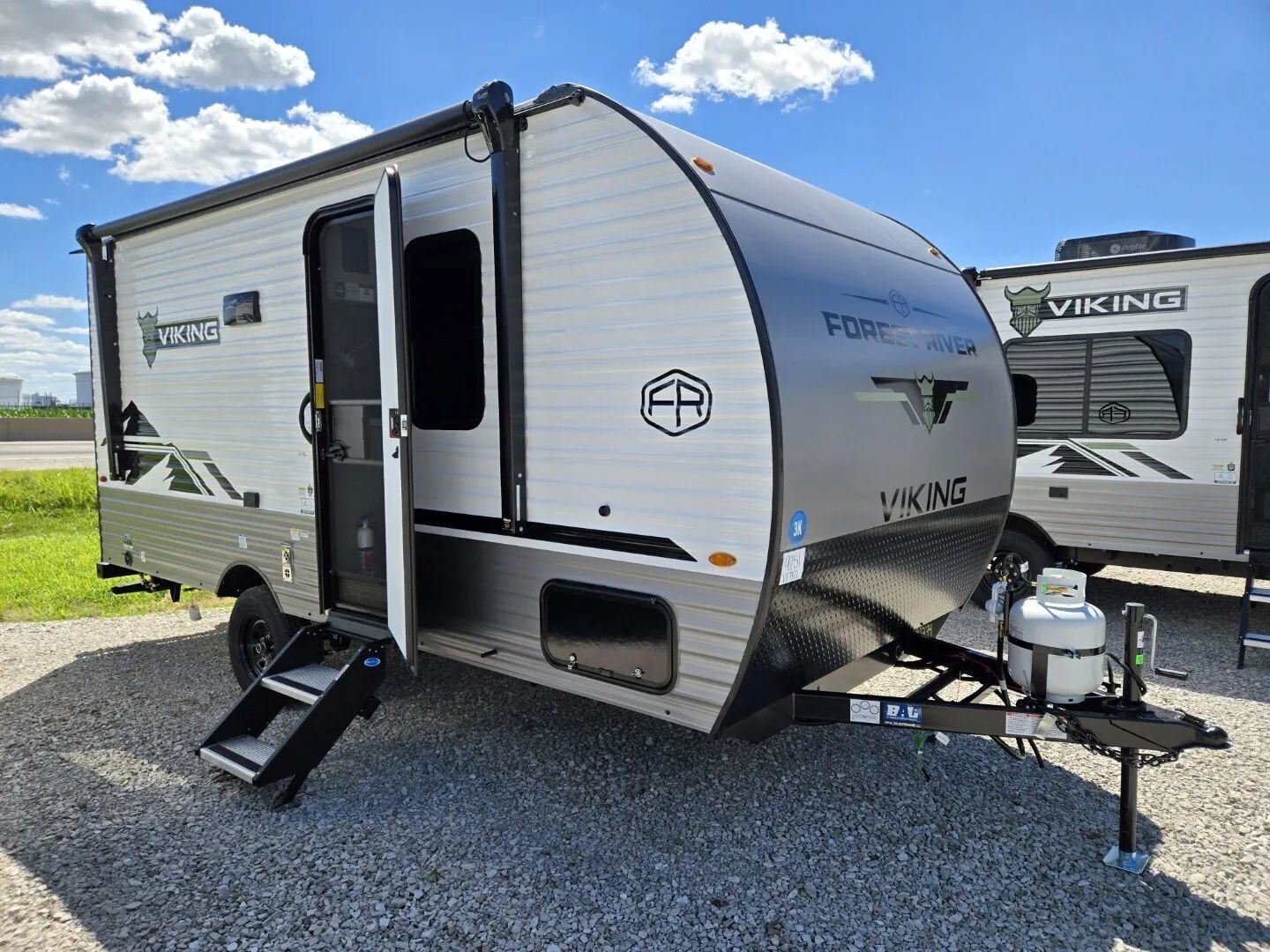 2026 Forest River Viking 3K Series 17FQ in hartford IL