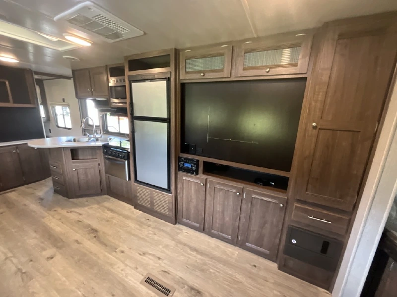 2018 HEARTLAND PROWLER 286BHS