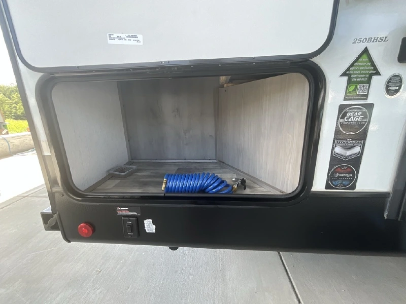 2023 DUTCHMEN KODIAK ULTRA LITE 250BHSL