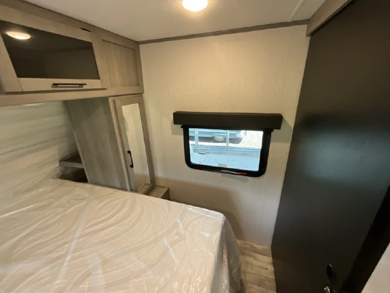 2023 DUTCHMEN KODIAK ULTRA LITE 250BHSL