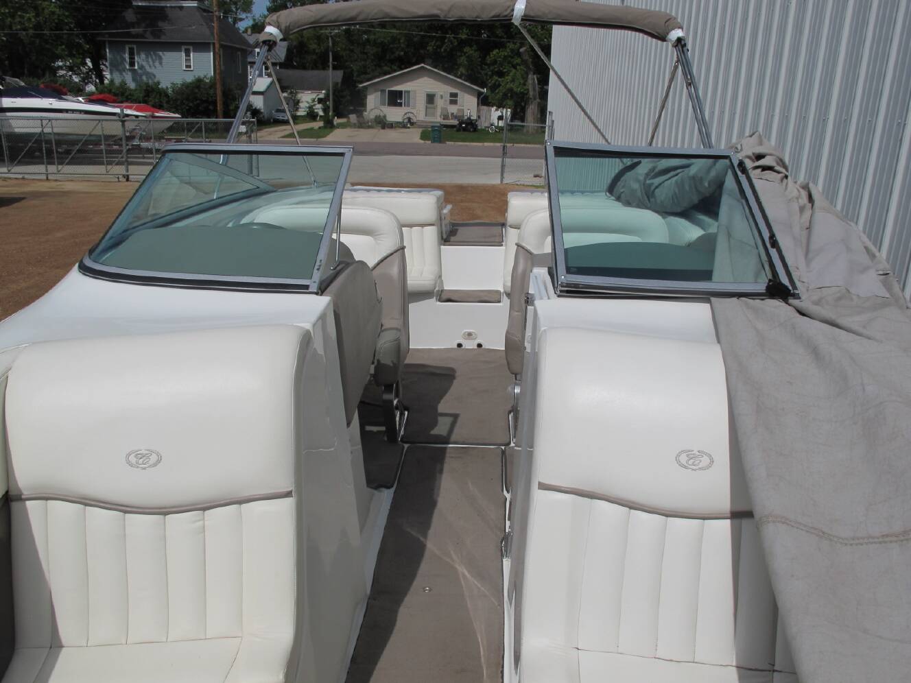 A photo of this 2000 Cobalt 262 BOWRIDER