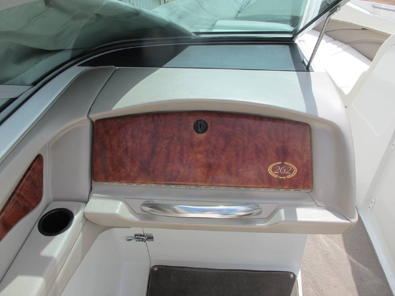 A photo of this 2000 Cobalt 262 BOWRIDER