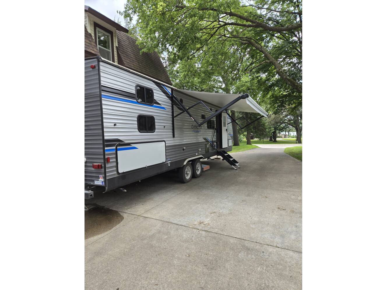 A photo of this 2022 Coachmen CATALINA LEGACY EDITION 293QBCK