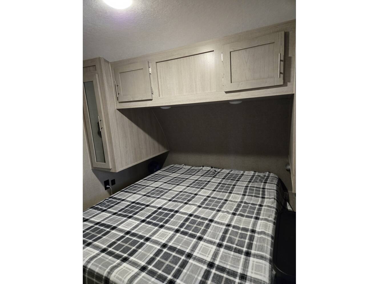 A photo of this 2022 Coachmen CATALINA LEGACY EDITION 293QBCK