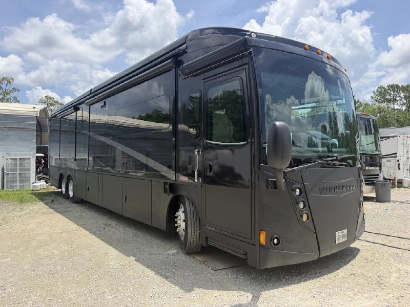 2016 WINNEBAGO GRAND TOUR 42QL