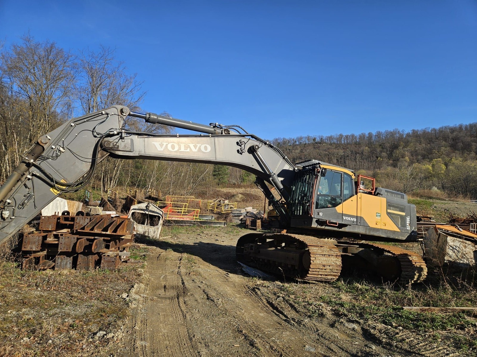 2021 VOLVO EC480EL in Spring City, PA