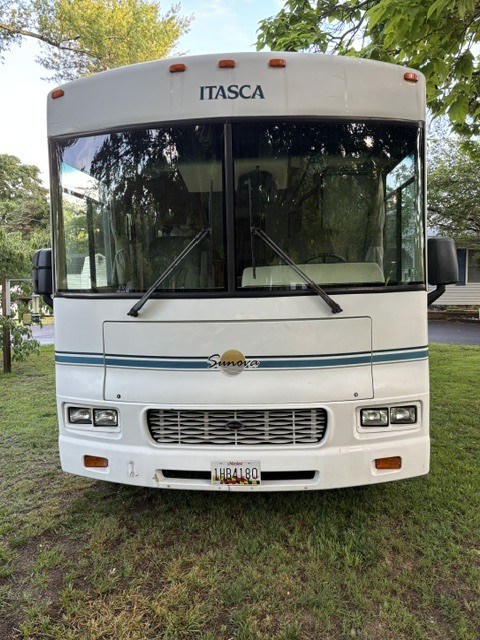 2004 Winnebago ITASCA SUNOVA 33 RV