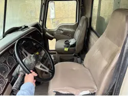 2007 MACK CV713