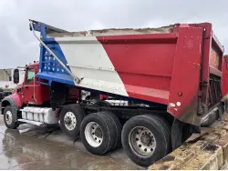 2021 MACK CV713