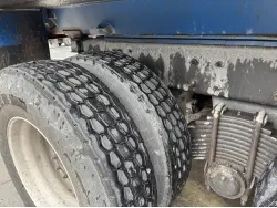 2020 MACK CV713