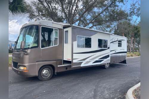 2001 Damon Intruder 369 in port st. lucie FL