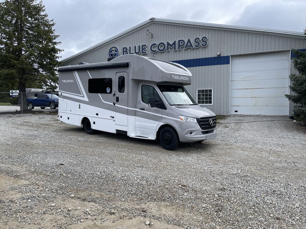 2026 Thor Motor Coach Tiburon 24FB in columbia city IN