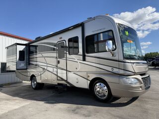 2014 FLEETWOOD SOUTHWIND 32V