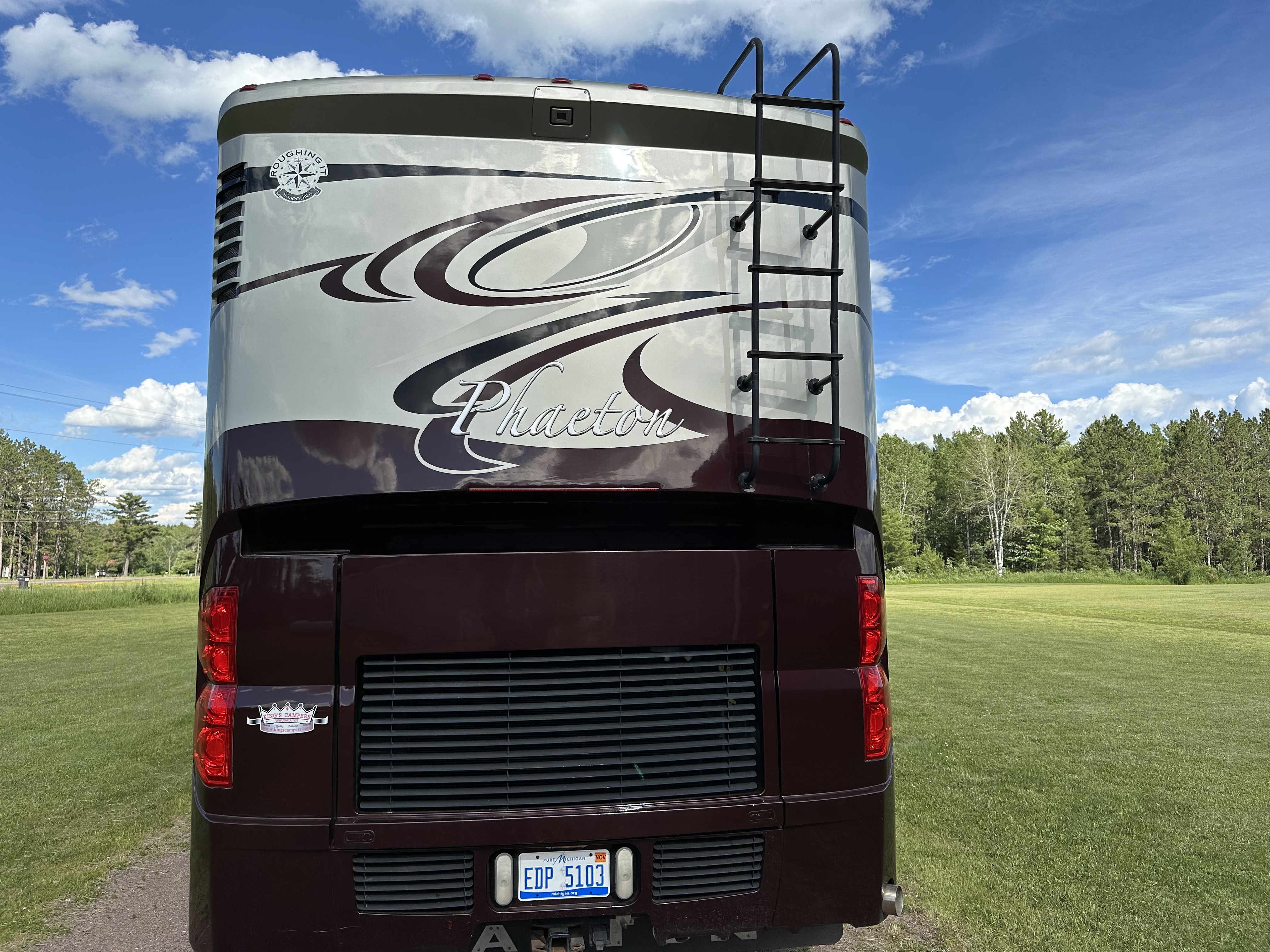 2012 Tiffin Motorhomes PHAETON 40 QBH RV