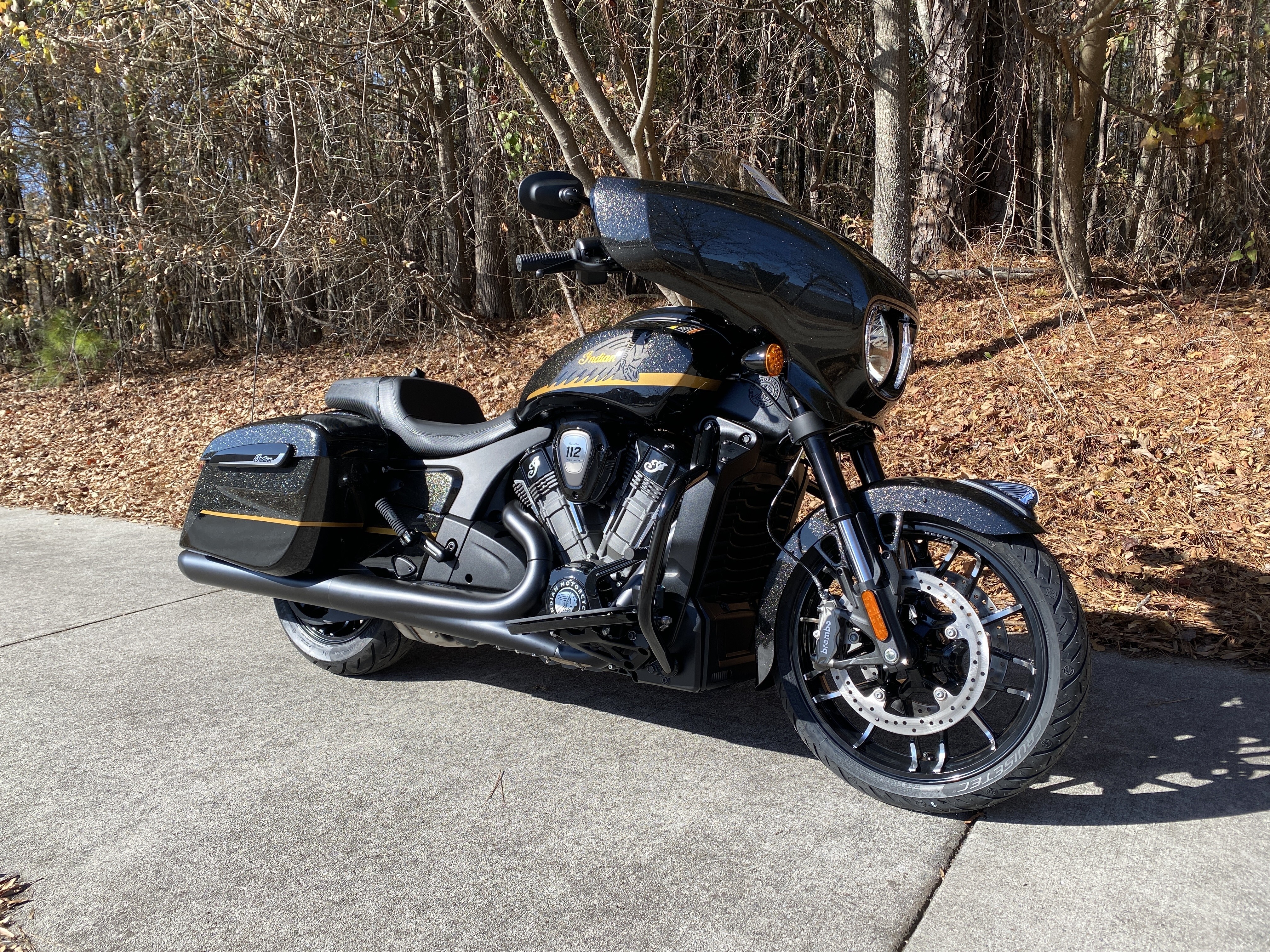 2026 Indian Chieftain® PowerPlus Dark Horse with 112 and PowerBand DARK HORSE in Covington, GA