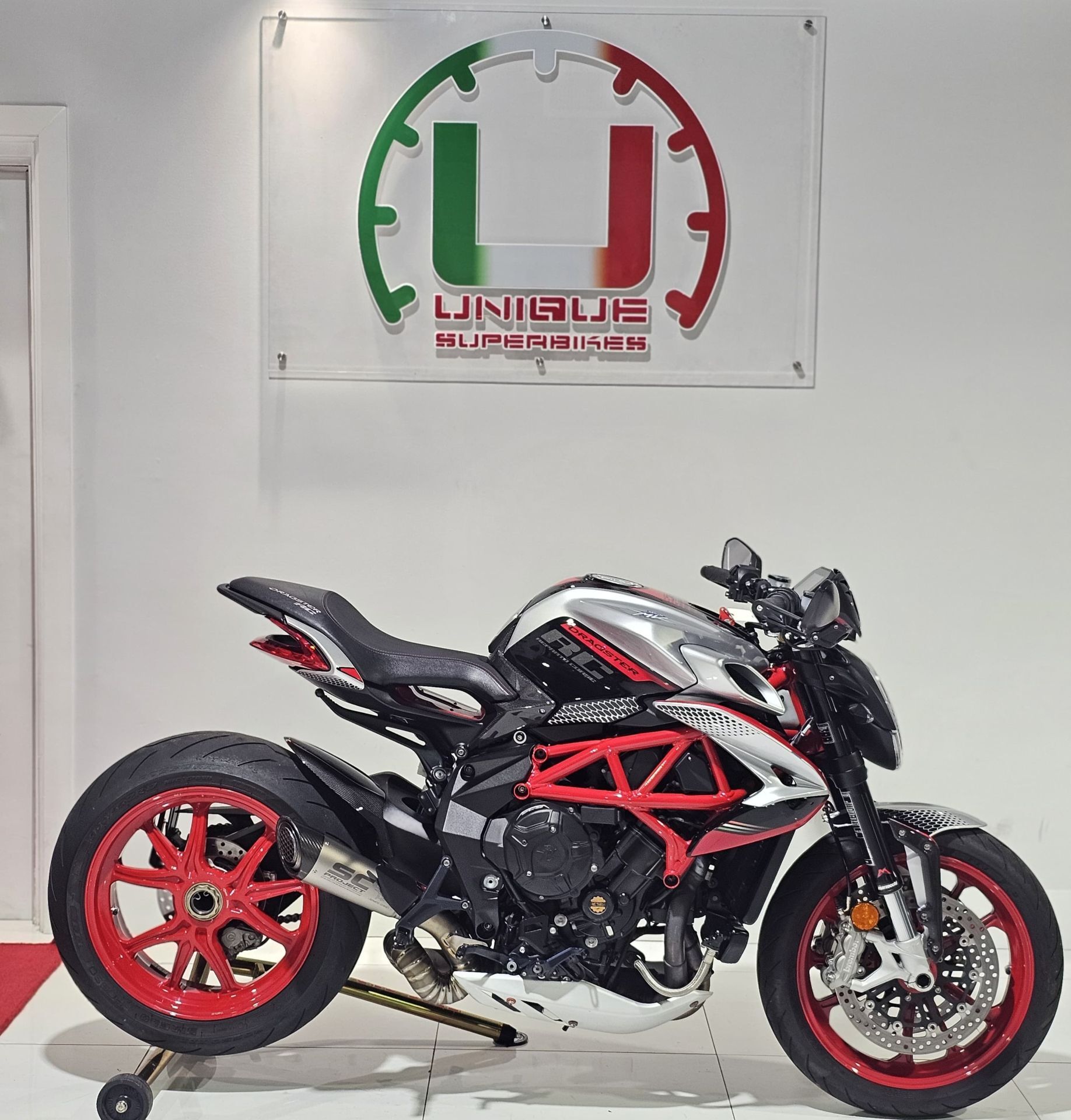 2022 Mv Agusta Dragster RC SCS Sportbike motorcycle