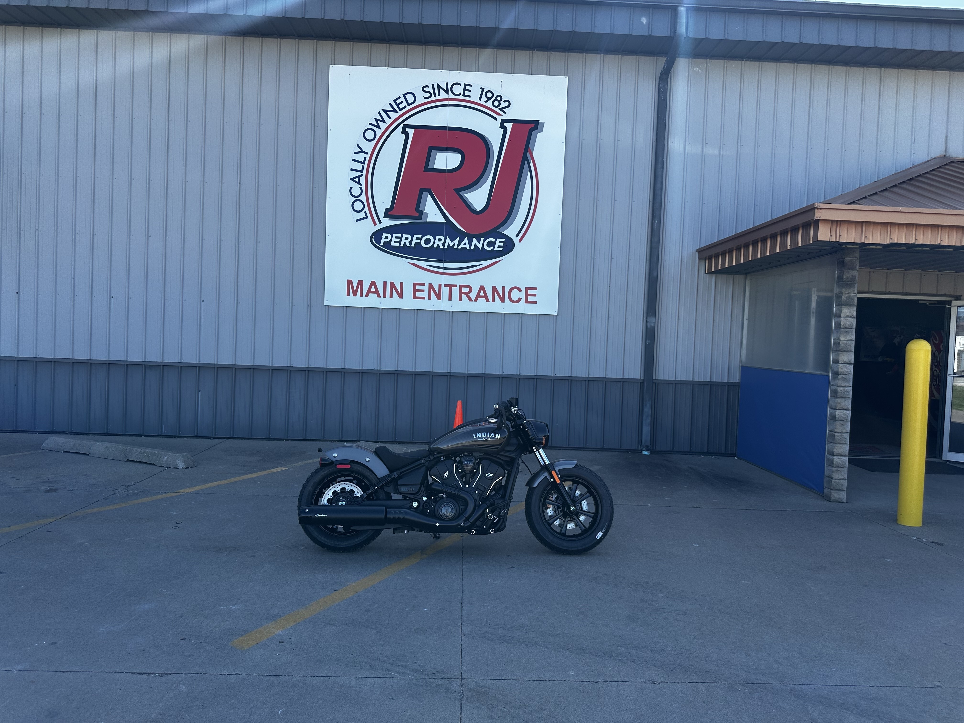 2026 Indian Motorcycle Scout® Bobber Limited +Tech LIMITED +TECH in Ottumwa, IA