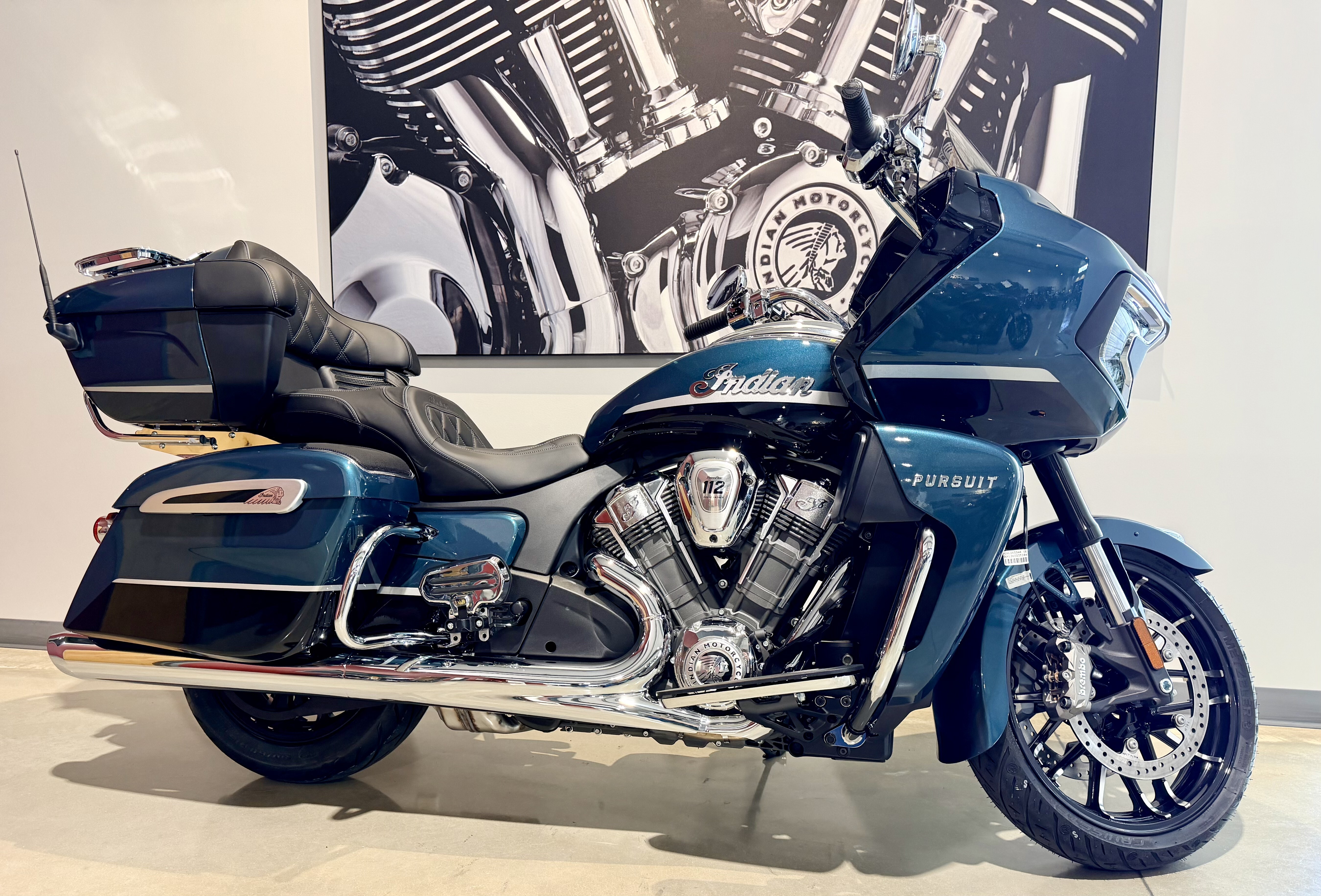 2026 Indian Motorcycle Pursuit® Limited® with 112 and Powerband Audio Package LIMITED WITH POWERBAND AUDIO PACKAGE in Carlisle, PA