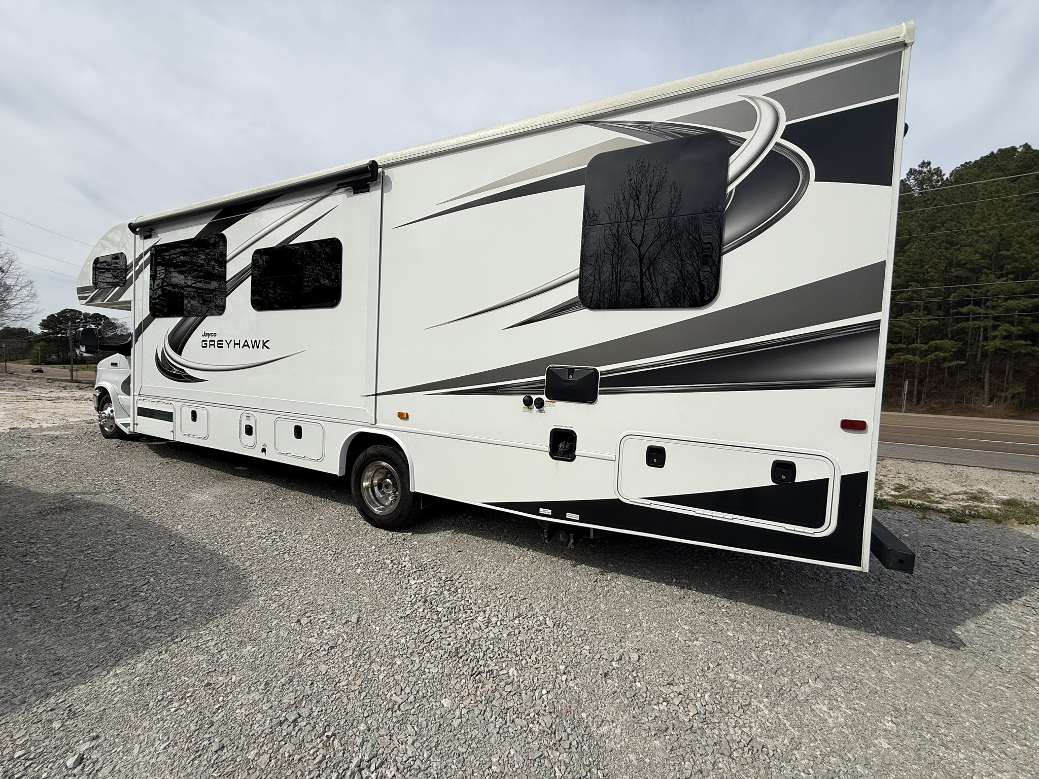 2020 Jayco GREYHAWK 30Z in lexington TN
