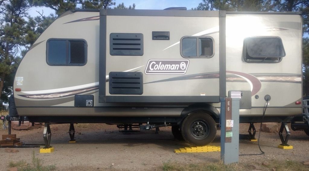 2018 Dutchmen Coleman Light LX 1755FD in commerce city CO