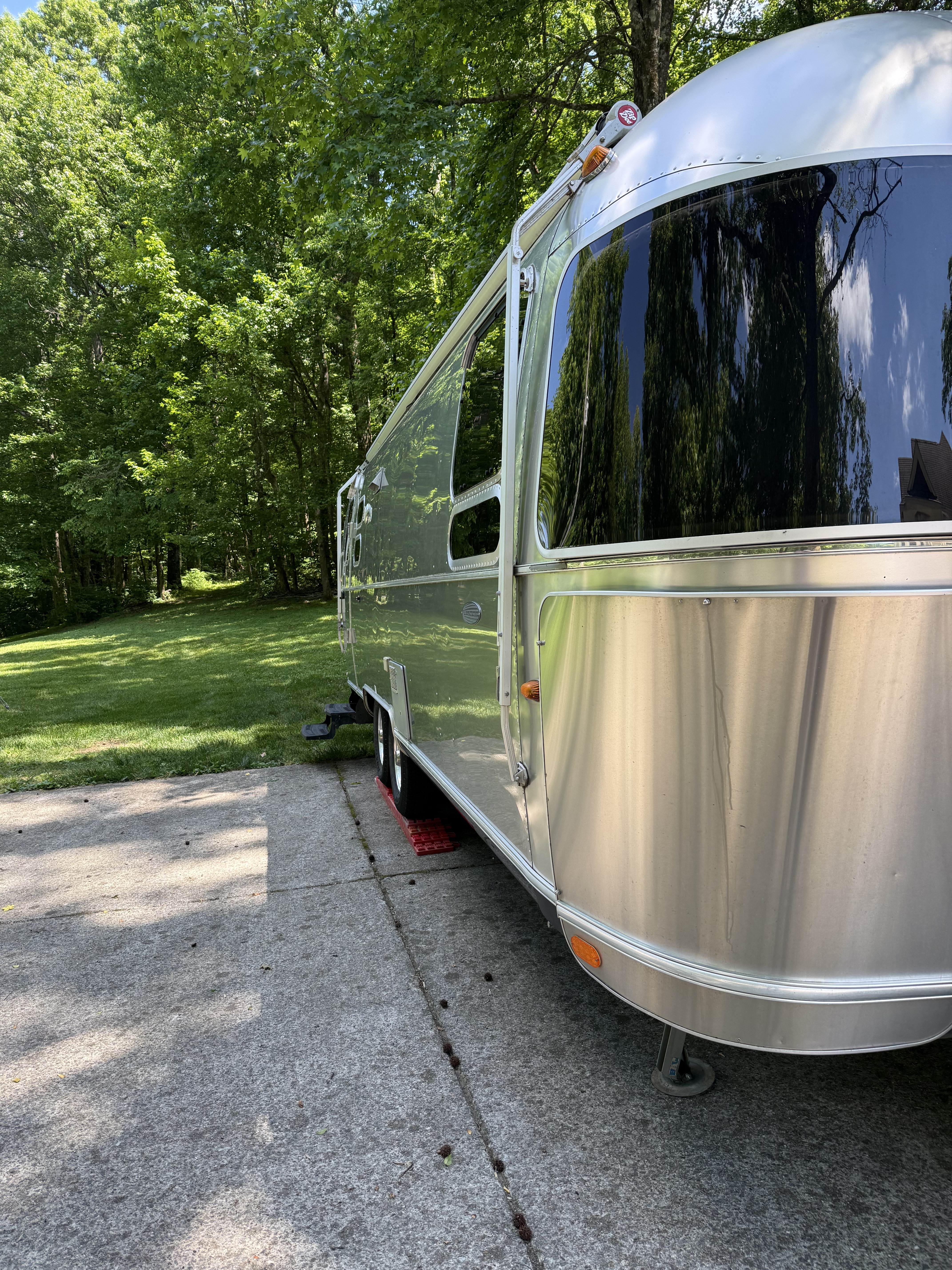 2015 Airstream FLYING CLOUD 27FB QUEEN in college grove TN