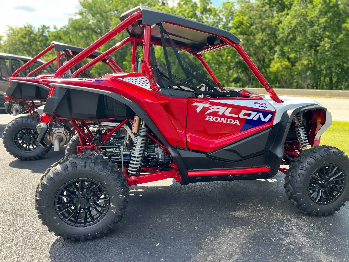 A photo of this 2026 Honda Talon 1000X FOX Live Valve