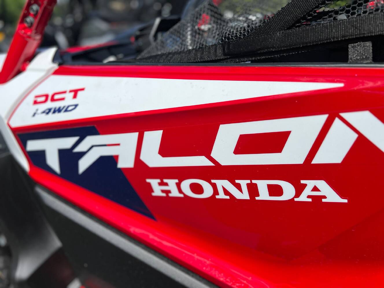 A photo of this 2026 Honda Talon 1000X FOX Live Valve