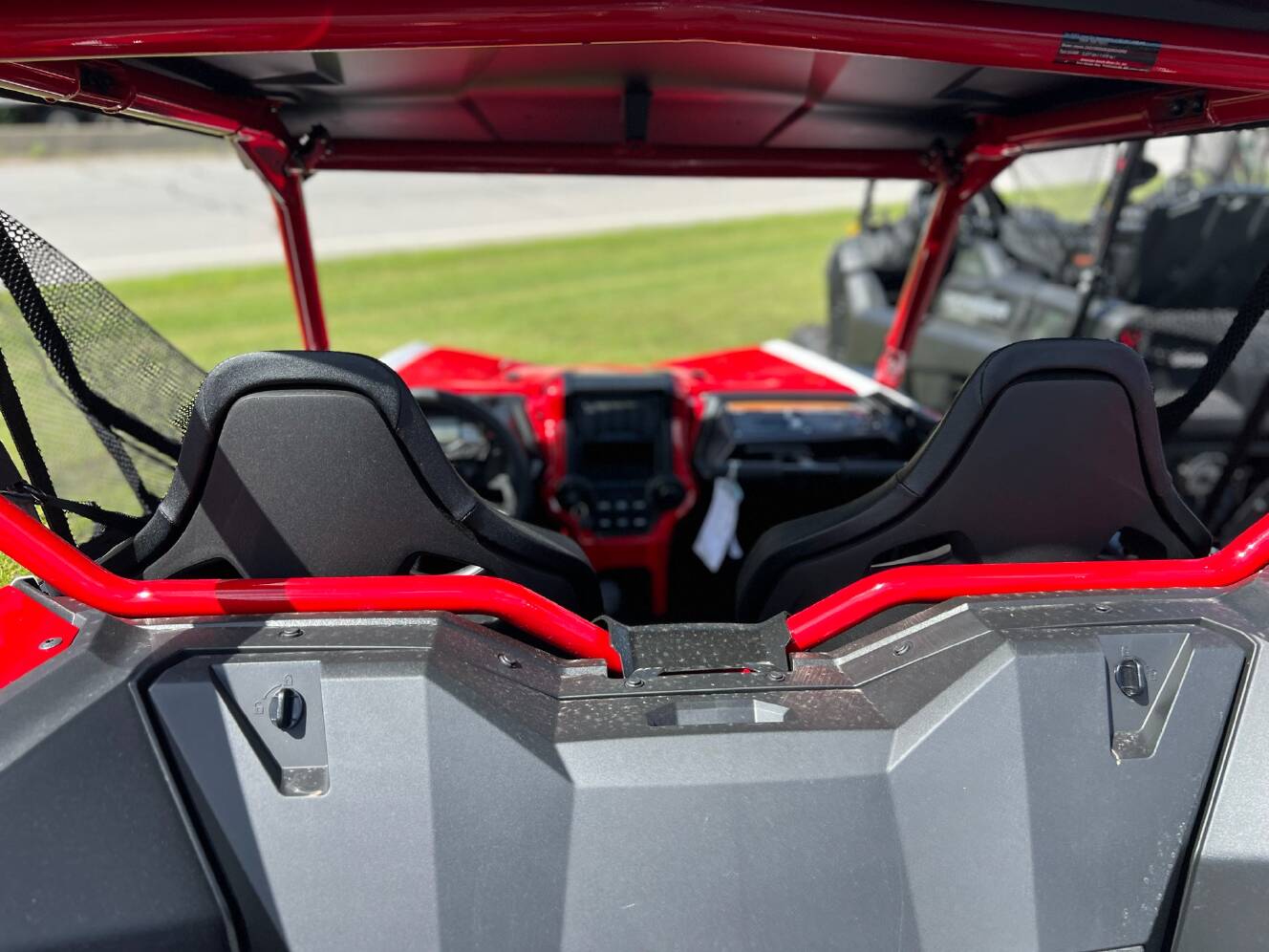 A photo of this 2026 Honda Talon 1000X FOX Live Valve