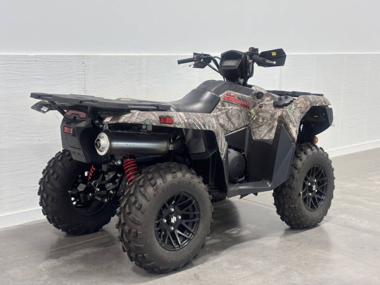 A photo of this 2025 Suzuki KingQuad 500 AXi Power Steering SE Camo