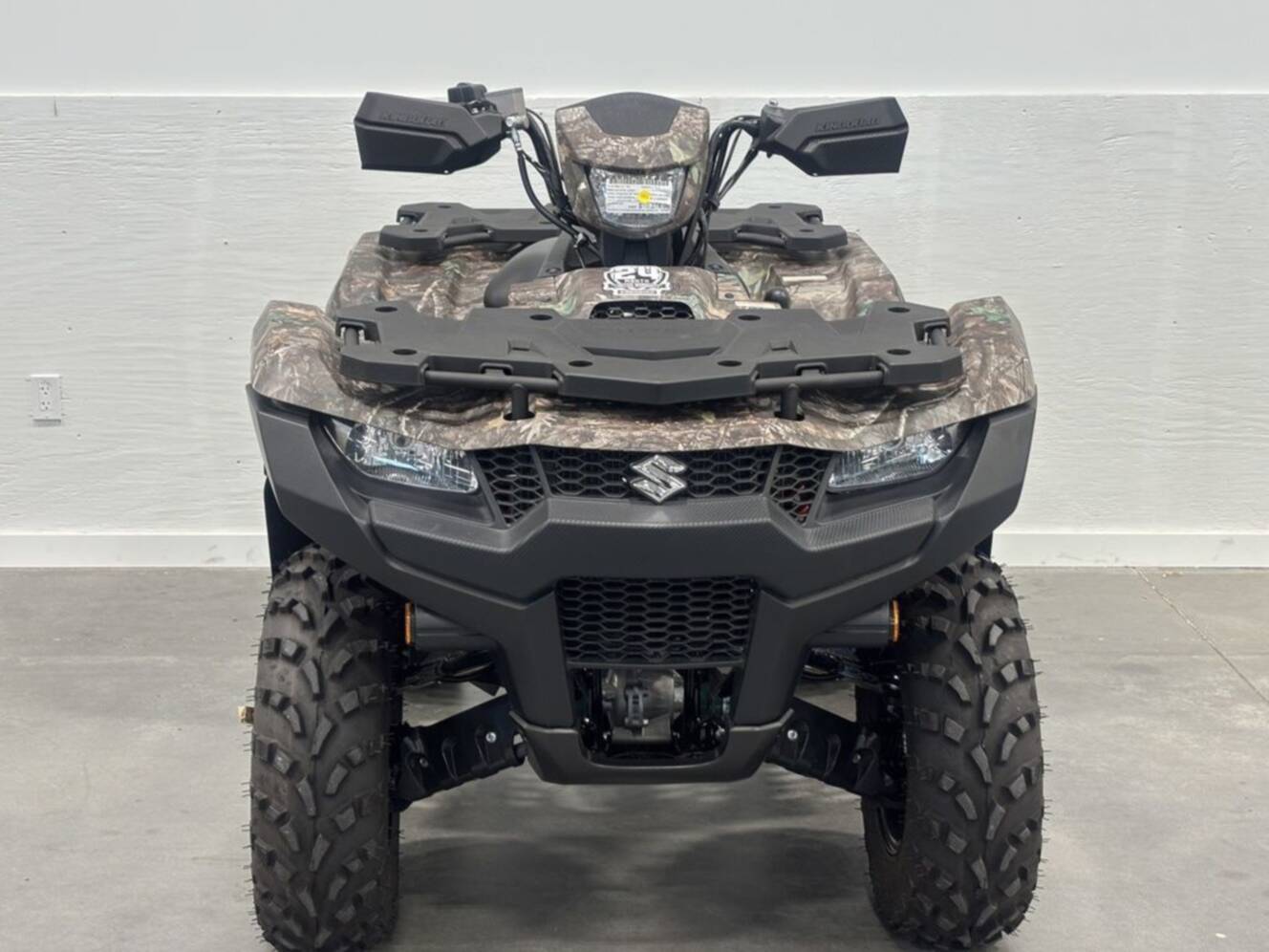 A photo of this 2025 Suzuki KingQuad 500 AXi Power Steering SE Camo