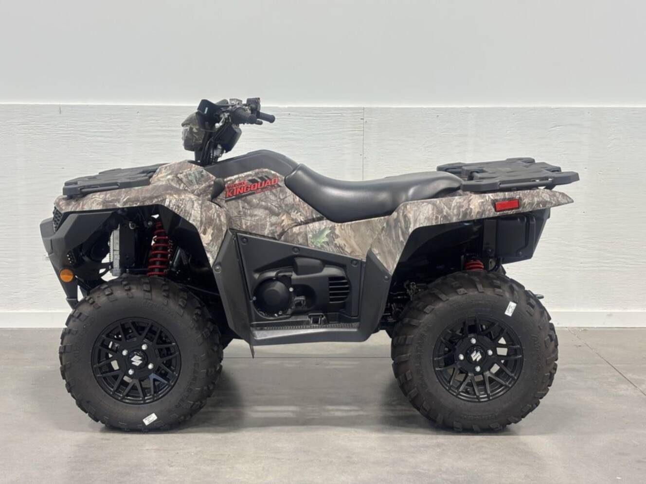A photo of this 2025 Suzuki KingQuad 500 AXi Power Steering SE Camo