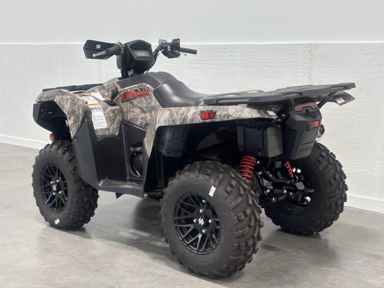 A photo of this 2025 Suzuki KingQuad 500 AXi Power Steering SE Camo