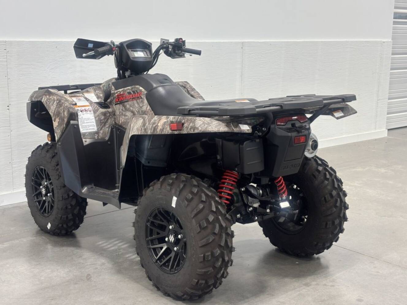 A photo of this 2025 Suzuki KingQuad 500 AXi Power Steering SE Camo