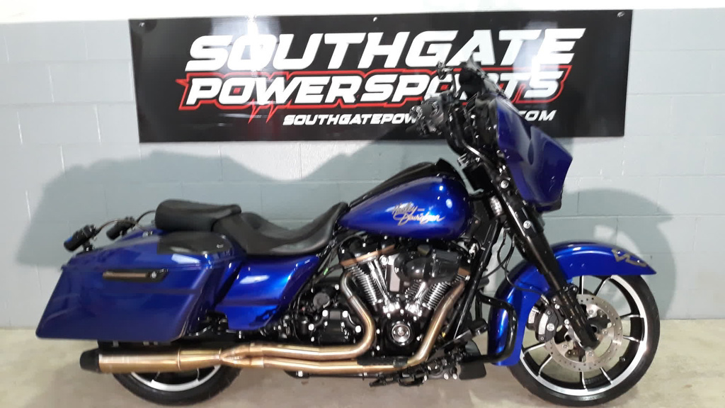 2013 Harley-Davidson Touring Street Glide in Southgate, MI