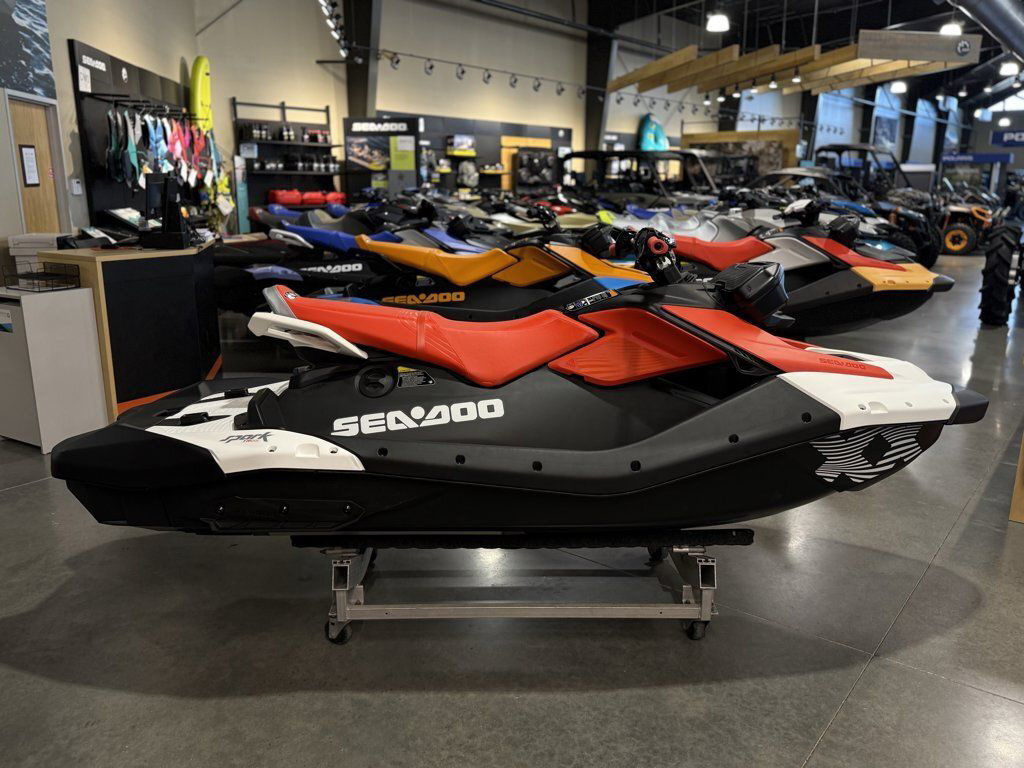 2026 Sea-Doo SparkTrixx For 3 Rotax 900 ACE - 90 Ibr And Aud FOR 3 IBR in La Marque, TX