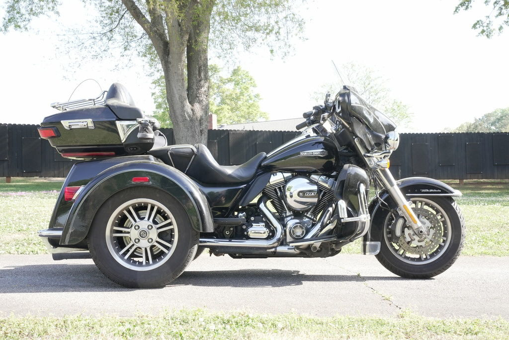 2015 Harley-Davidson FLHTCUTG - Tri-Glide Ultra in Anderson, SC