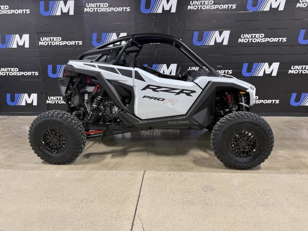 2026 Polaris RZR Pro R Ultimate in fairfield OH