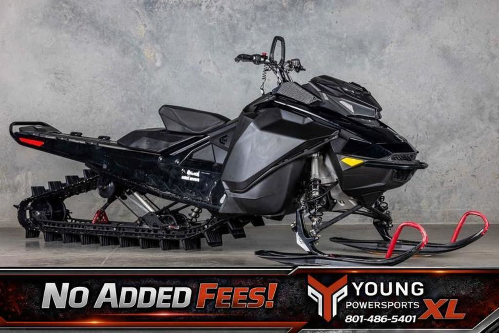2018 Ski-Doo Summit SP Electric Powdermax Light 2.5 Flexedge R 600R E-TEC in centerville UT