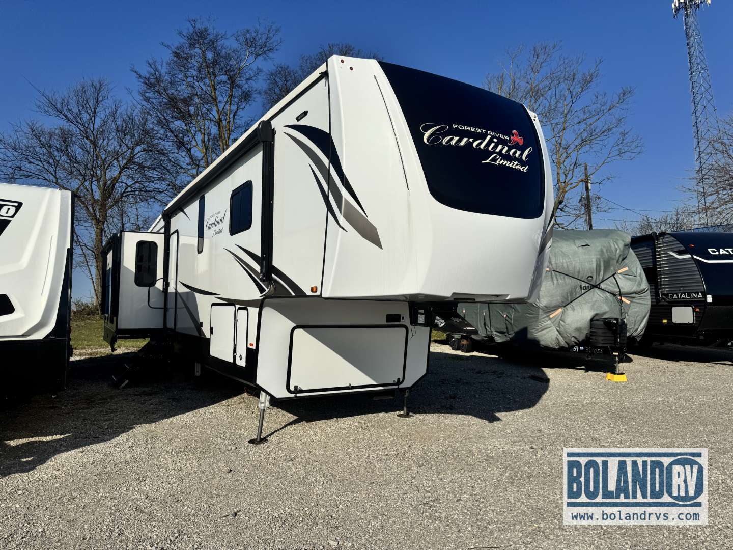 2021 Forest River Cardinal Limited 377MBLE RV